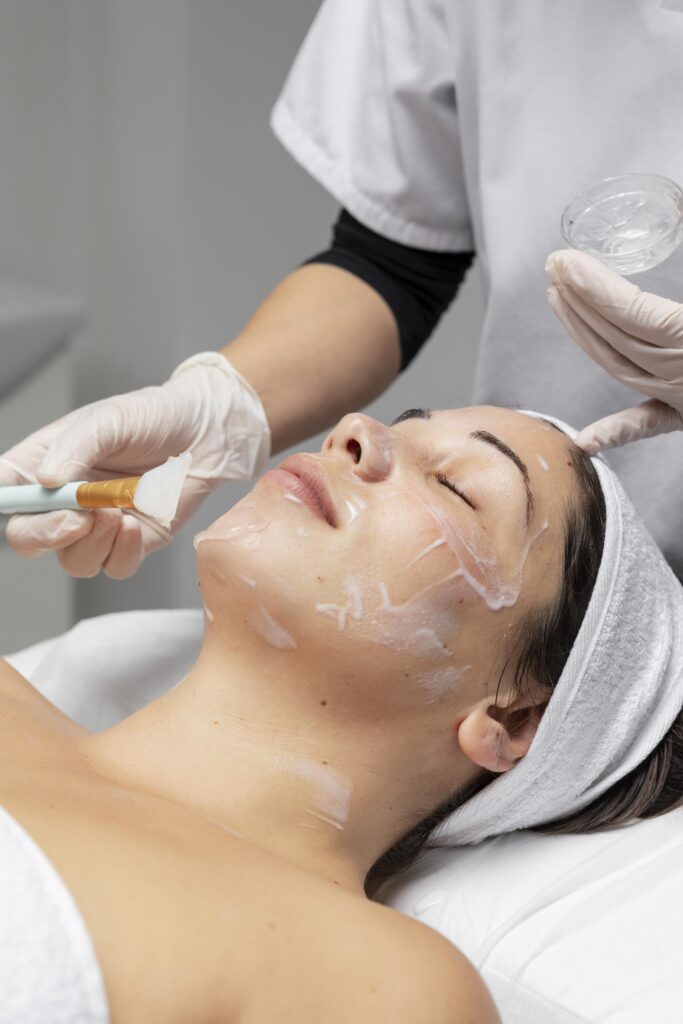 The principle of anti-aging is to uplifting you skins without sugical procedures. At SOLSKIN, we have services like microneedling, ultherapy, fillers, and chemical peel, which are all treatments helping to rebuild skin surface and prevent anti-aging. 